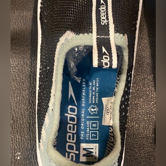 Speedo women’s surf strider water shoes NWT size med 7/8 quick drying - Picture 5 of 6